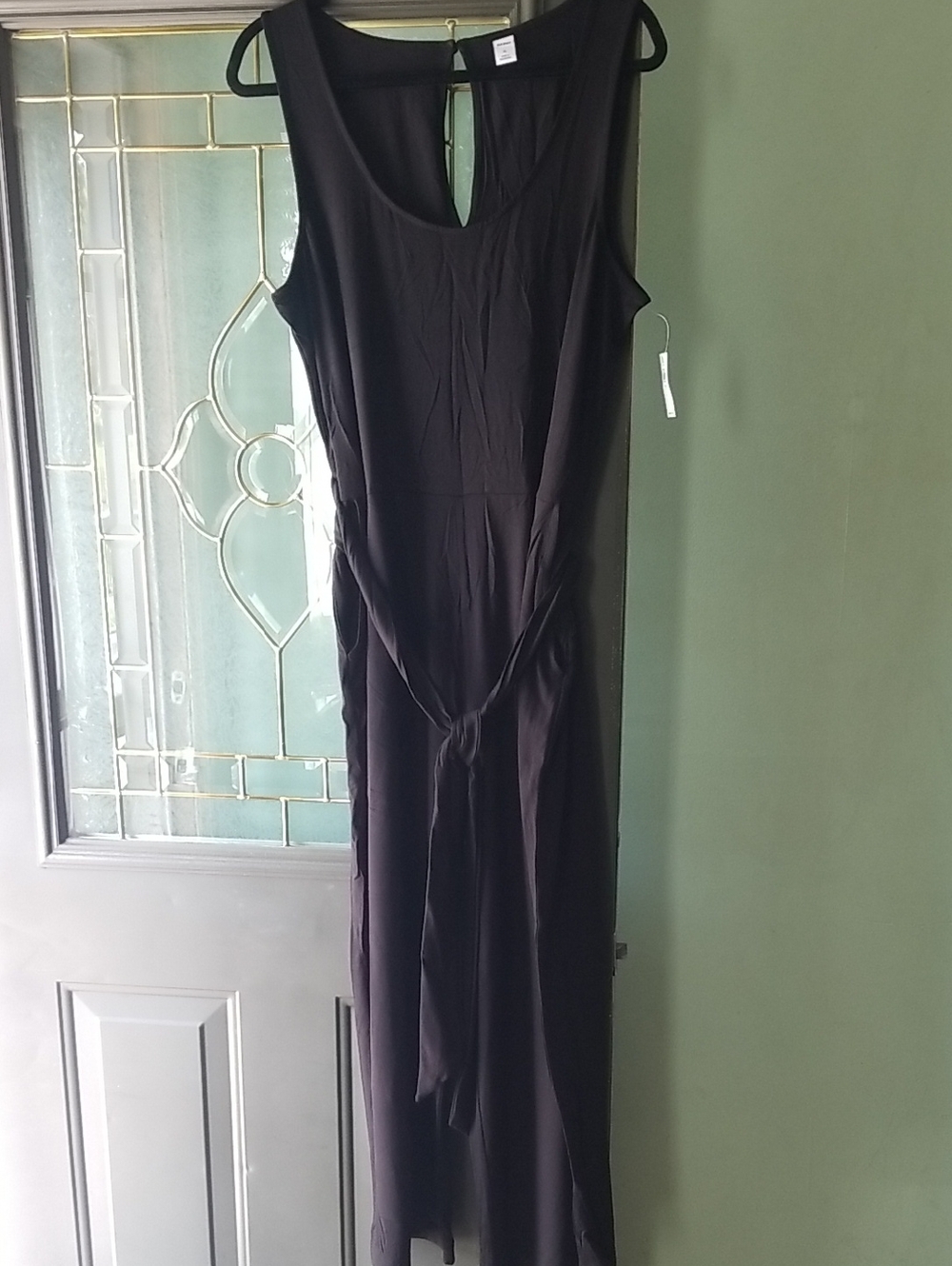 Old Navy Black Sleeveless Crop Jumpsuit